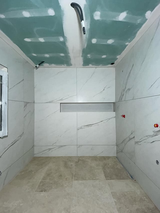 Pose de plaques de platre – chantier Primoplac